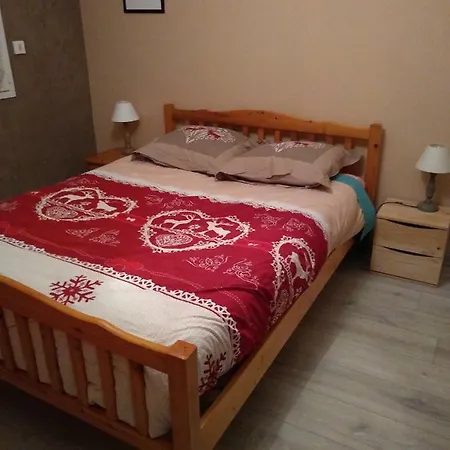 Les Logis De Lucie Apartment *